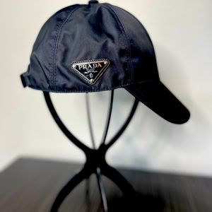 Prada men’s baseball cap